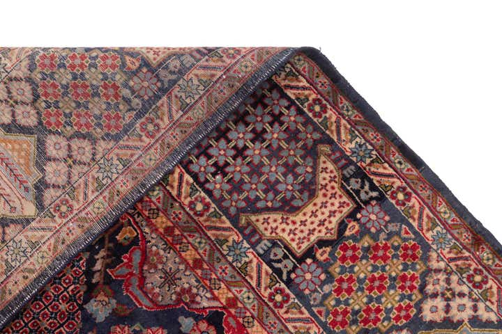 9' 6 x 13' 1 Kashan Wool Rug