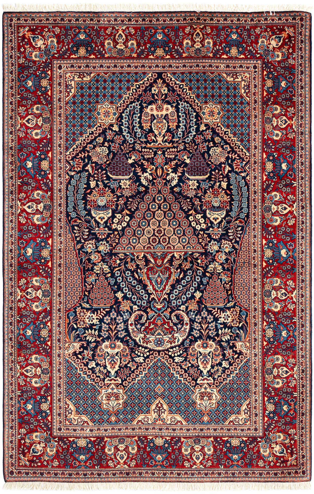 4' 6 x 6' 10 Kashan Wool Rug