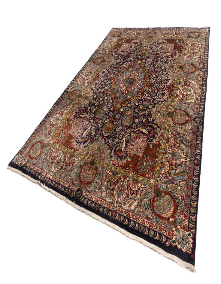 Detail image of 9' 9 x 13' 1 Kashmar Wool Rug