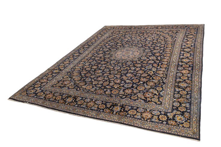 Detail image of 10' 1 x 13' 2 Kashmar Wool Rug