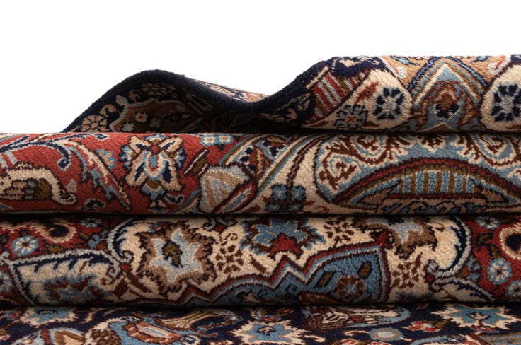 Detail image of 6' 6 x 9' 7 Kashmar Wool Rug