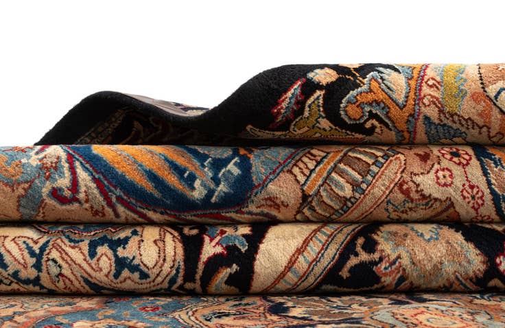 Detail image of 10' x 13' Kashmar Wool Rug