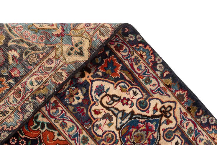 Detail image of 9' 10 x 12' 10 Kashmar Wool Rug