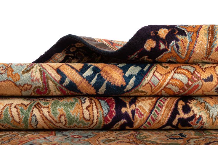 Detail image of 9' 8 x 12' 10 Kashmar Wool Rug