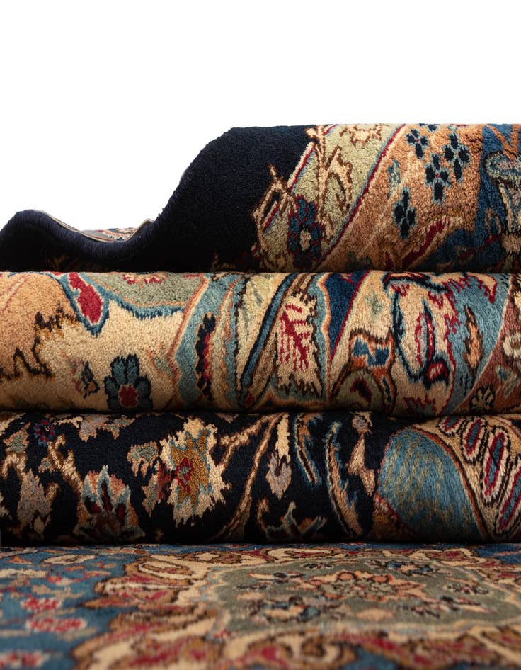 Detail image of 9' 8 x 12' 4 Kashmar Wool Rug