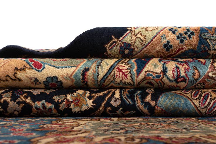 Detail image of 9' 8 x 12' 4 Kashmar Wool Rug