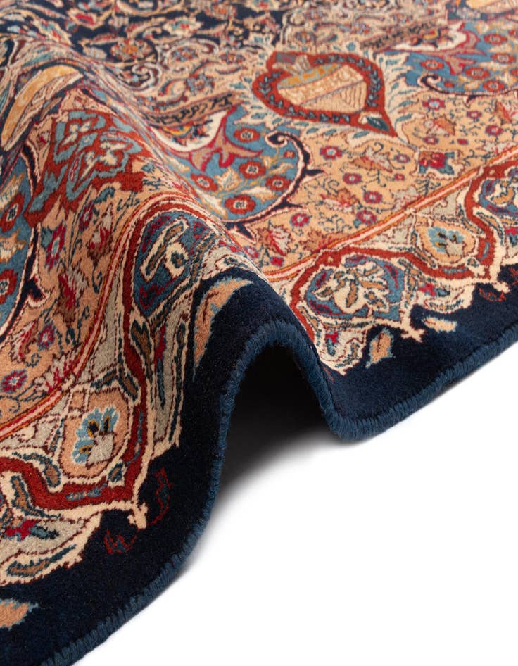 Detail image of 9' 9 x 12' 9 Kashmar Wool Rug