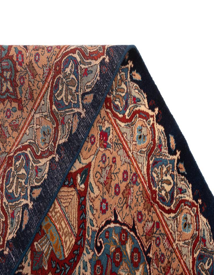 Detail image of 9' 9 x 12' 9 Kashmar Wool Rug