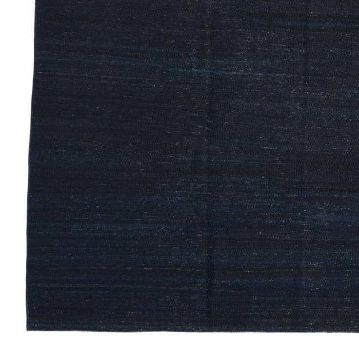 Detail image of 6' 10 x 9' 7 Hand Woven Kilim Modern Wool Rug