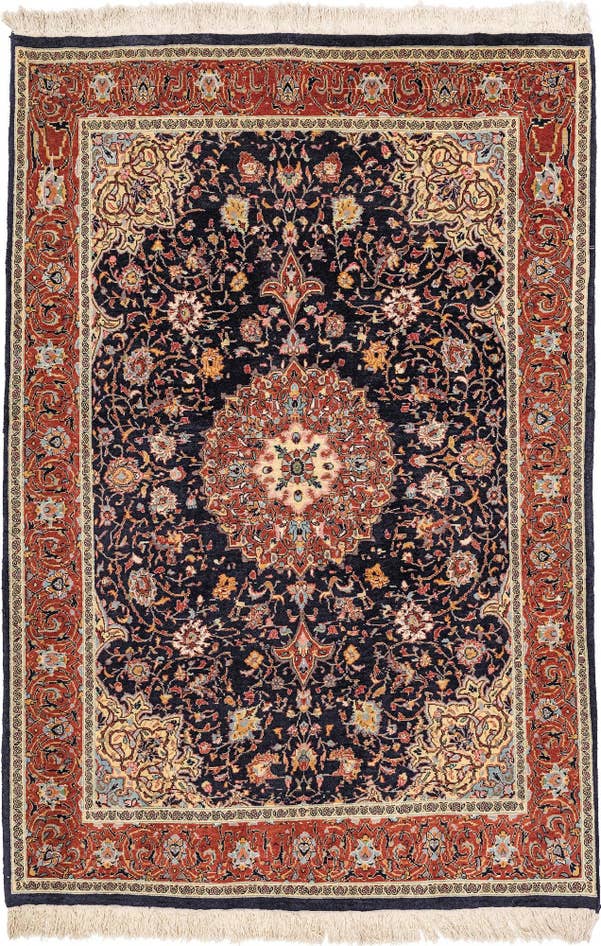 Detail image of 4' 6 x 6' 7 Lahour Rug