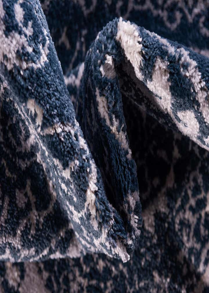 3' 3 x 5' 3 Legacy Rug