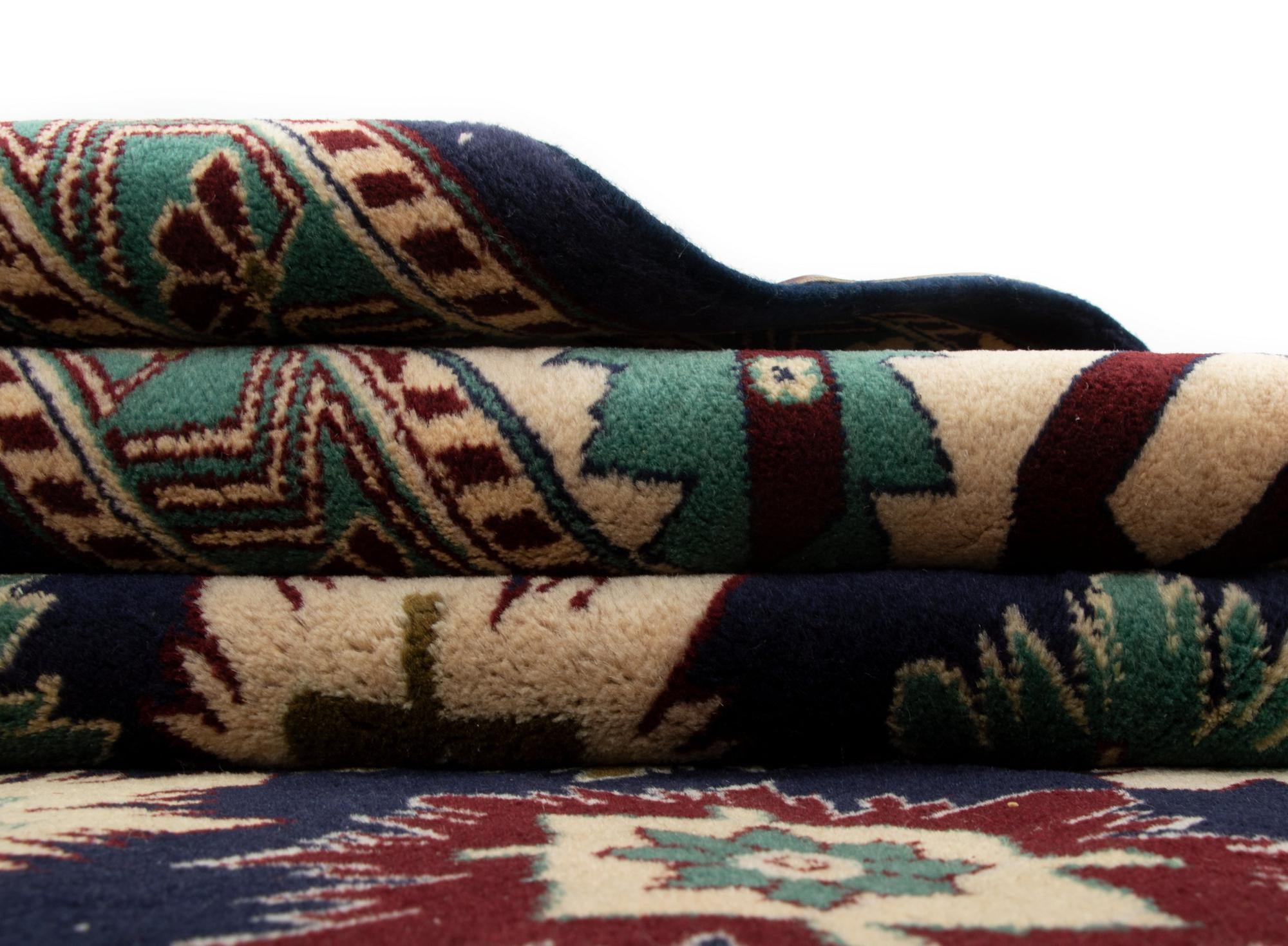 8' 1 x 10' 11 Hand Knotted Lesghi Wool Rug