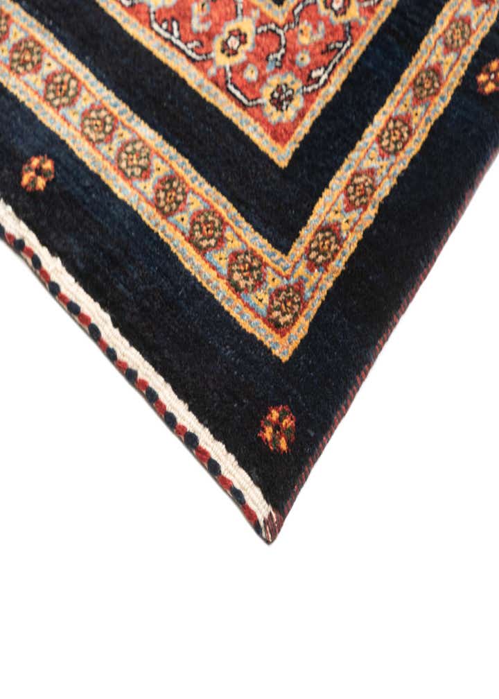 7' 10 x 9' 9 Hand Knotted Luribaft Rug