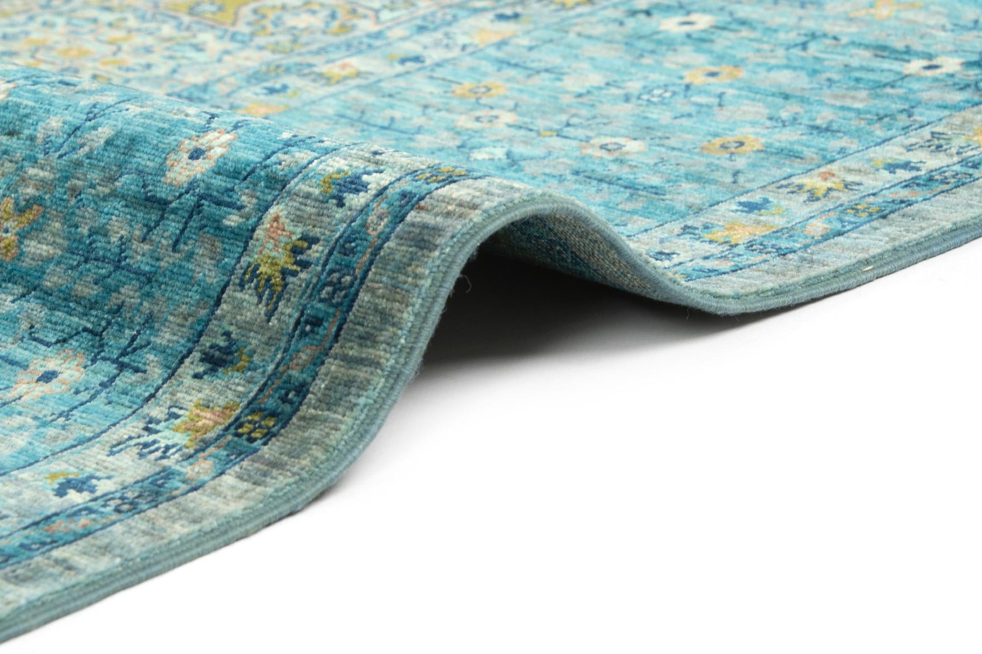 8' x 9' 11 Hand Knotted Mamluk Rug