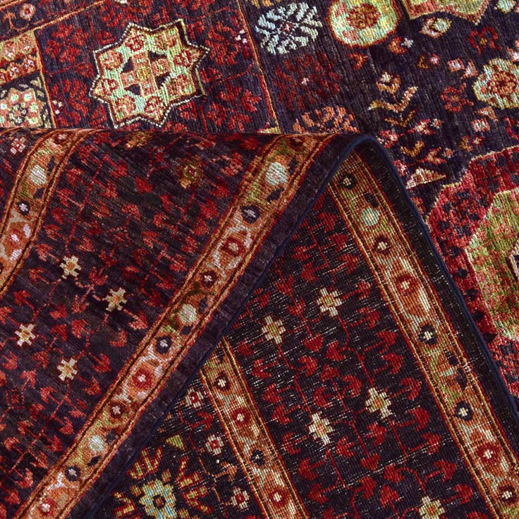 Detail image of 5' 6 x 7' 10 Hand Knotted Mamluk Ziegler Rug