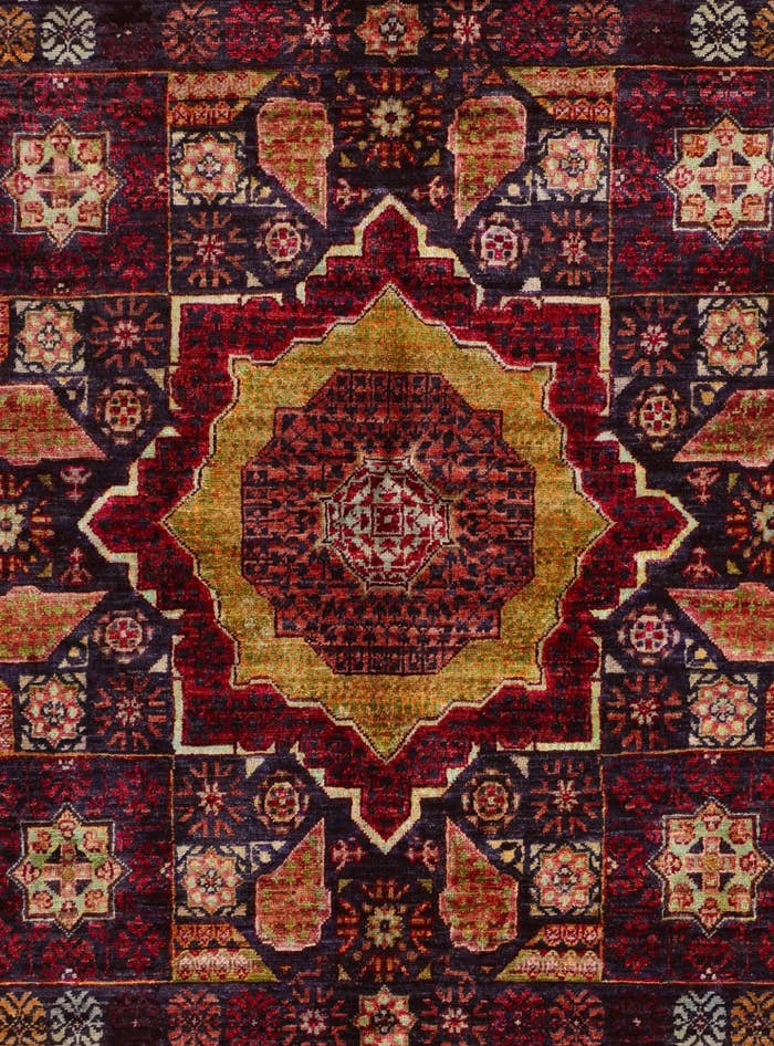 Detail image of 5' 6 x 7' 10 Hand Knotted Mamluk Ziegler Rug