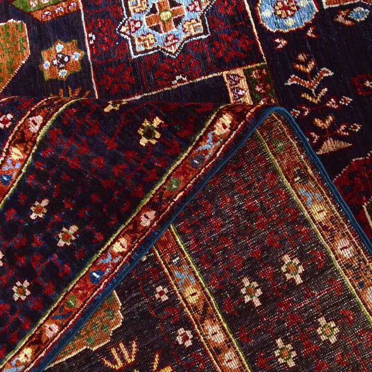 Detail image of 5' x 7' 1 Hand Knotted Mamluk Ziegler Rug