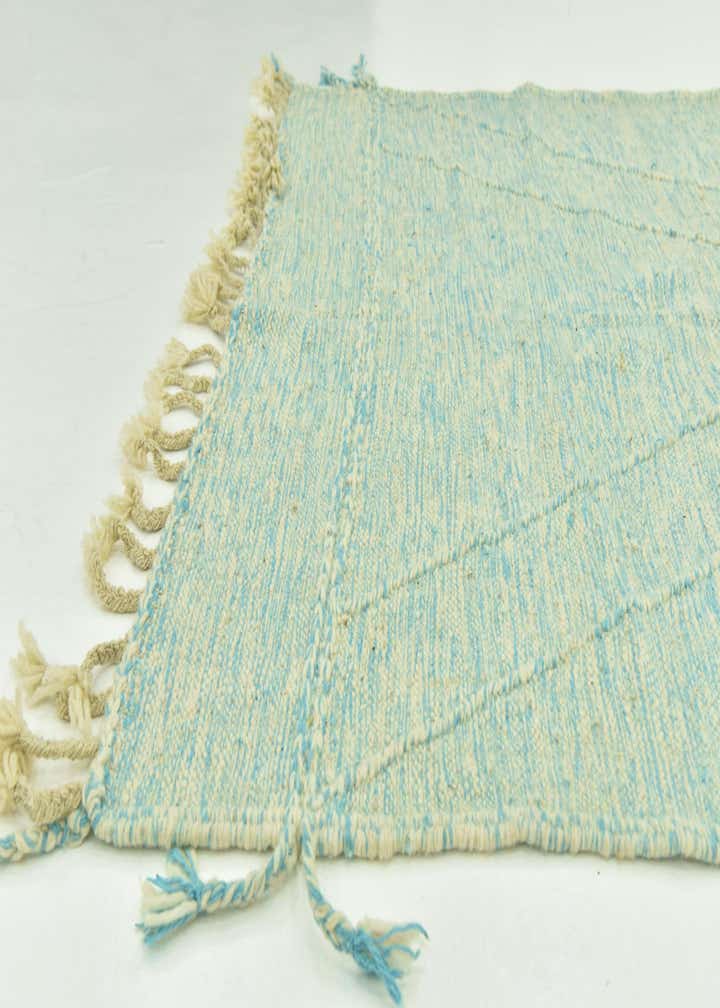 4' 9 x 8' 1 Hand Knotted Moroccan Wool Rug