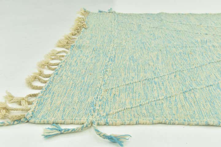 4' 9 x 8' 1 Hand Knotted Moroccan Wool Rug
