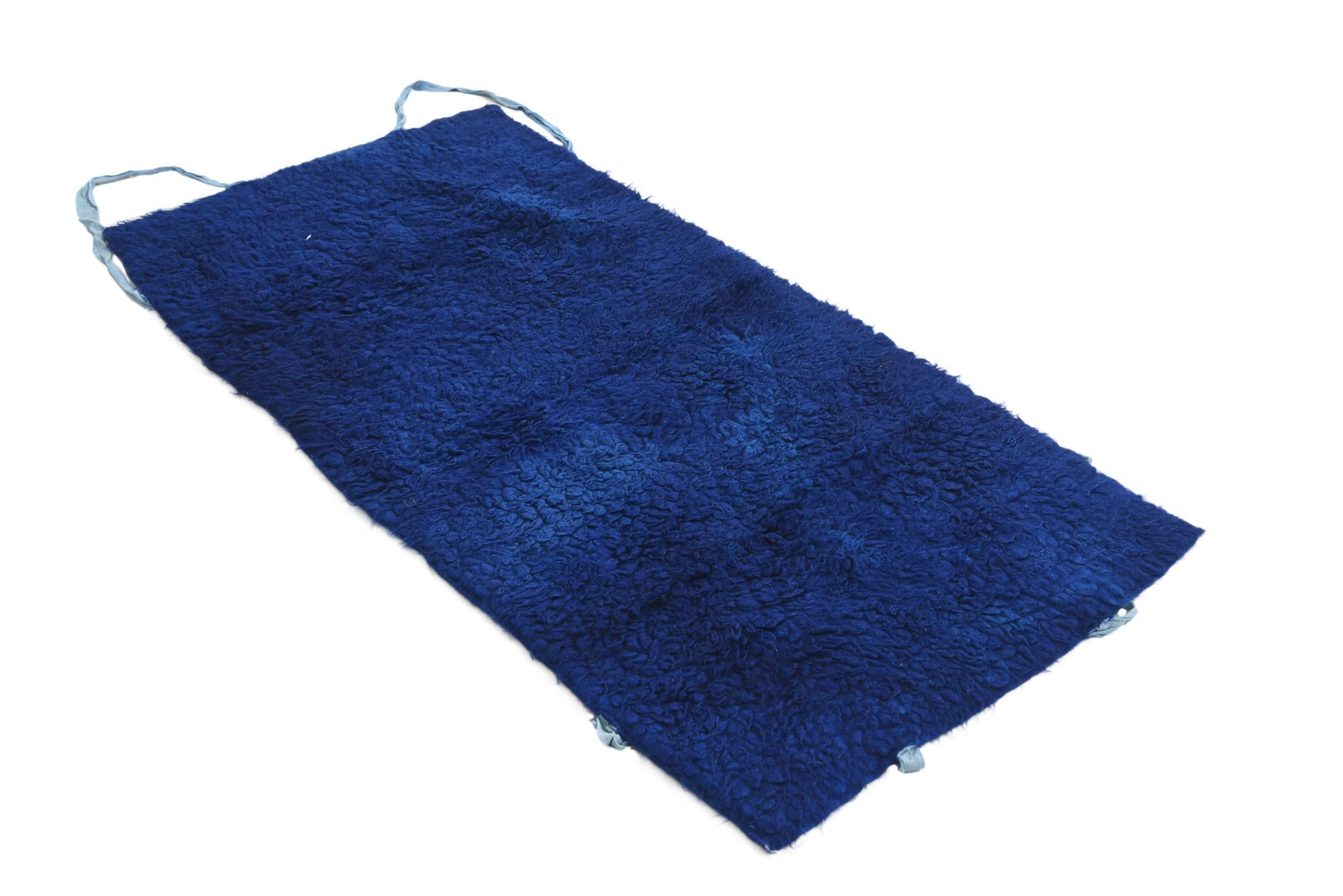 2' 9 x 5' 4 Hand Knotted Moroccan Wool Rug