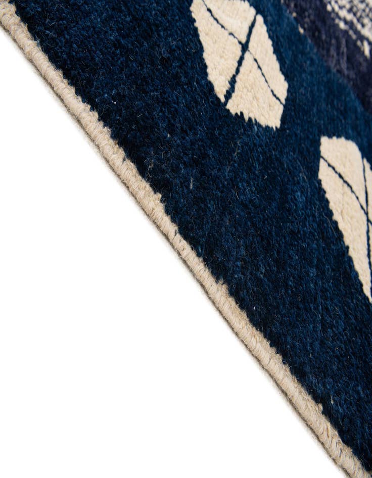Detail image of 10' 5 x 14' 4 Hand Knotted Moroccan Wool Rug