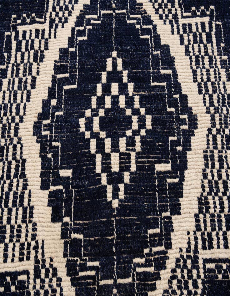 Detail image of 10' 5 x 14' 4 Hand Knotted Moroccan Wool Rug
