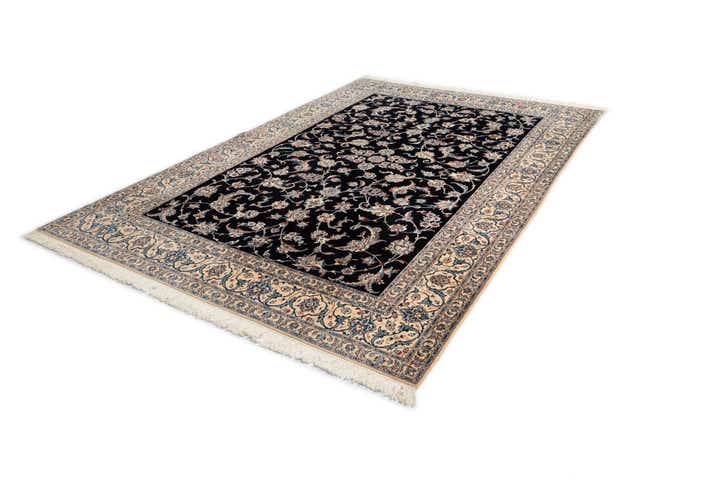 7' 1 x 10' 5 Nain Rug