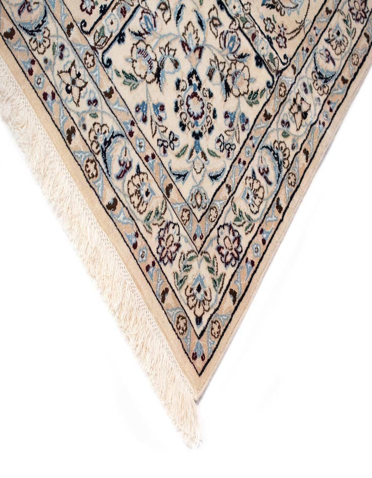 Detail image of 15' 6 x 21' 2  Hand Knotted Nain Persian Rug