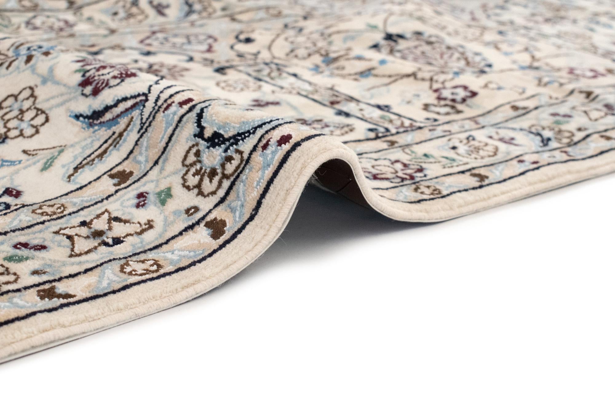 15' 6 x 21' 2 Hand Knotted Nain Persian Rug