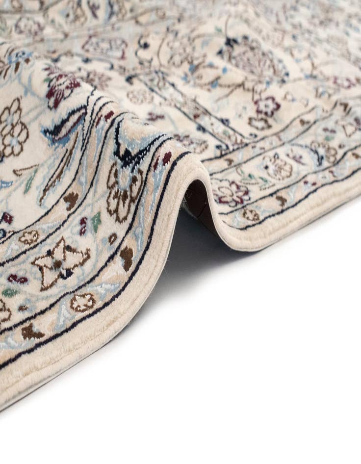 Detail image of 15' 6 x 21' 2  Hand Knotted Nain Persian Rug