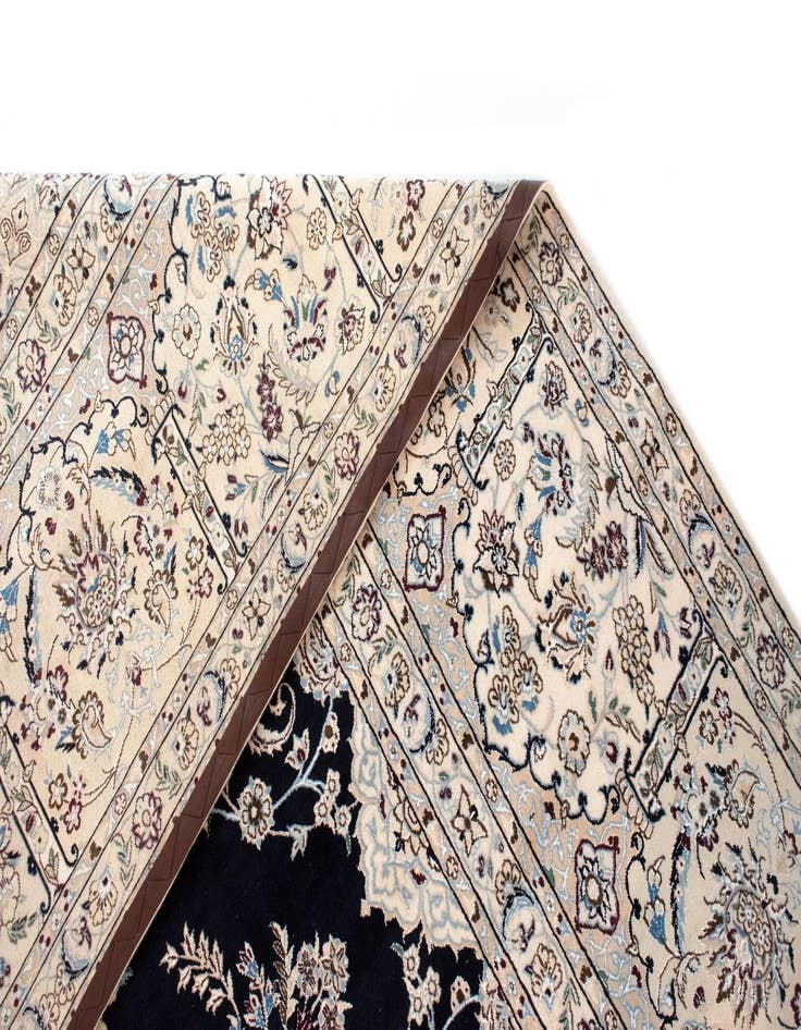 Detail image of 15' 6 x 21' 2  Hand Knotted Nain Persian Rug