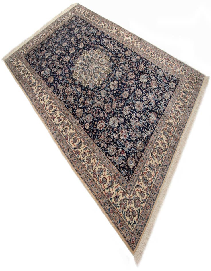 Detail image of 7' 1 x 11' 6 Hand Knotted Nain Persian Rug