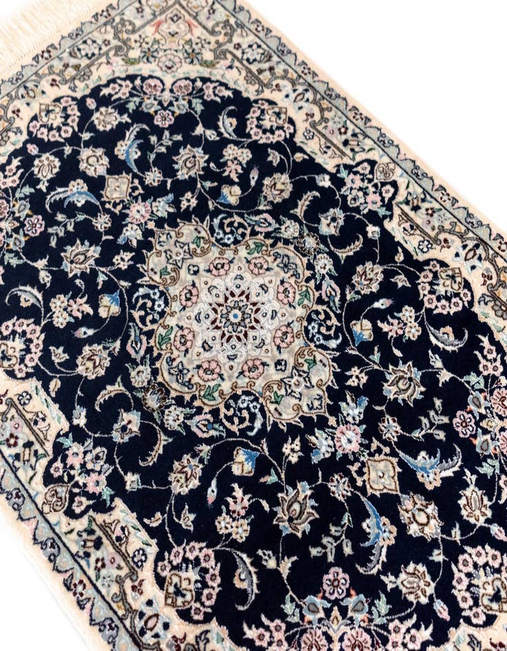 Detail image of 2' 7 x 3' 10 Nain Rug