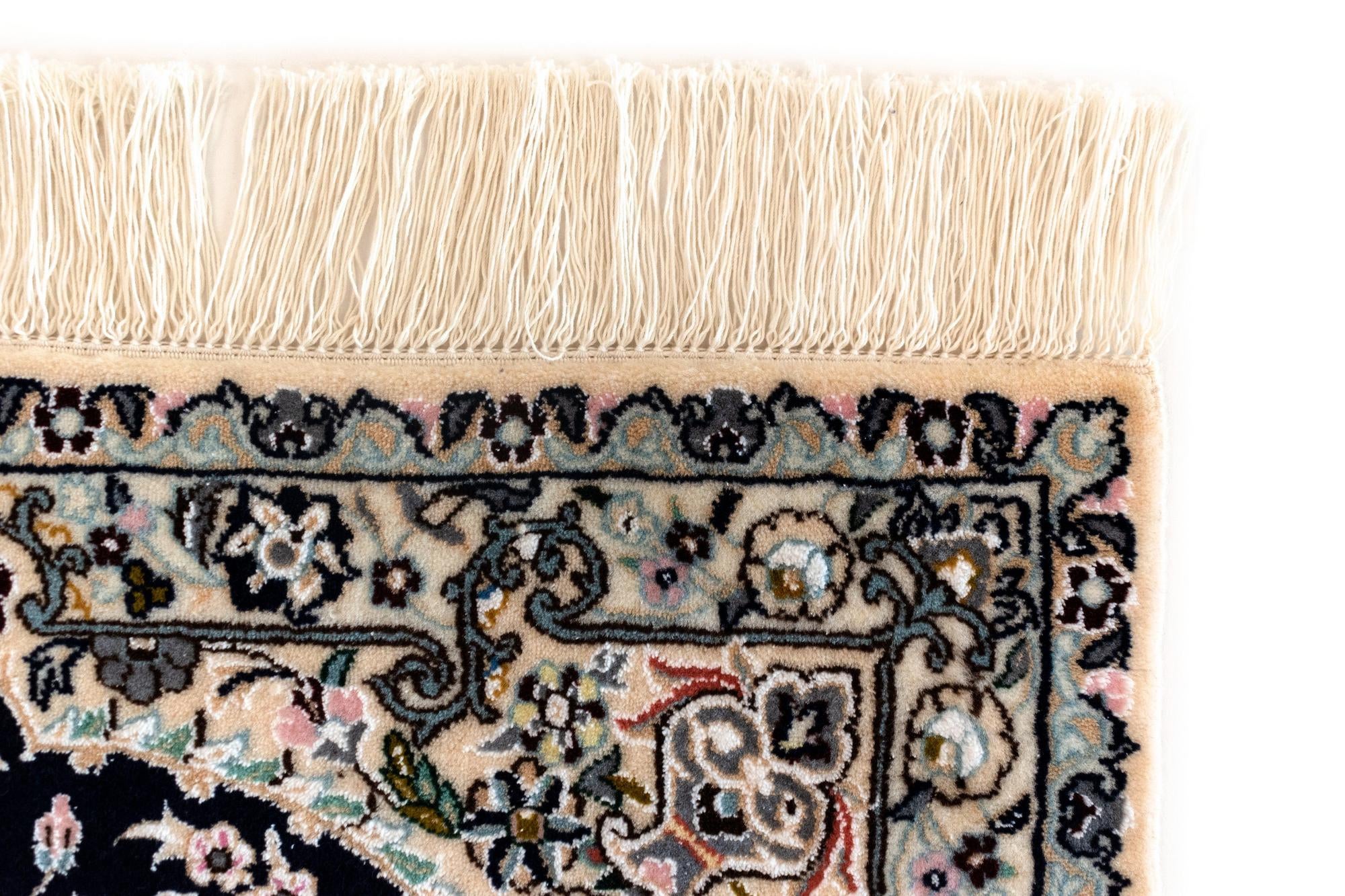2' 7 x 3' 10 Nain Rug
