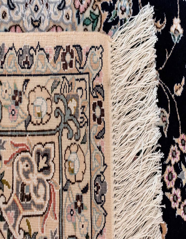 Detail image of 2' 7 x 3' 10 Nain Rug