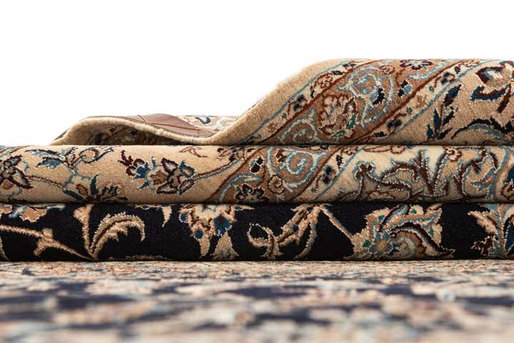 5' 7 x 9' 5 Hand Knotted Nain Rug