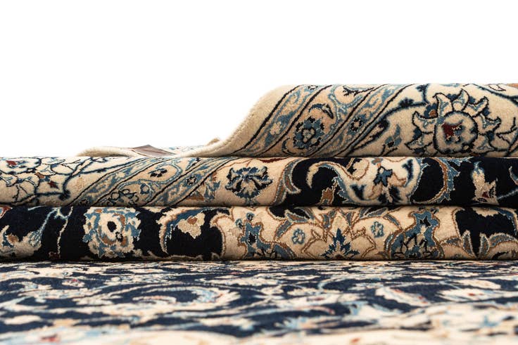 Detail image of 6' 6 x 9' 6 Hand Knotted Nain Rug