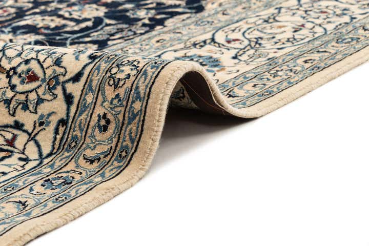 6' 6 x 9' 6 Hand Knotted Nain Rug
