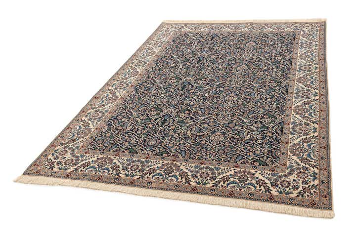 6' 8 x 9' 11 Hand Knotted Nain Rug