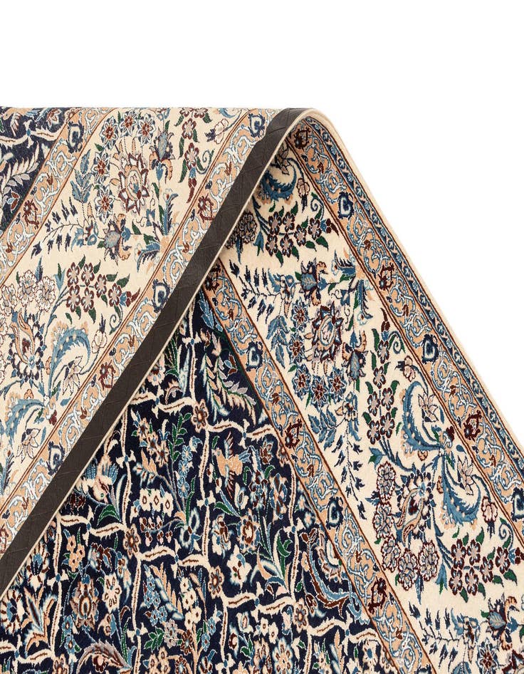 Detail image of 6' 8 x 9' 11  Hand Knotted Nain Rug