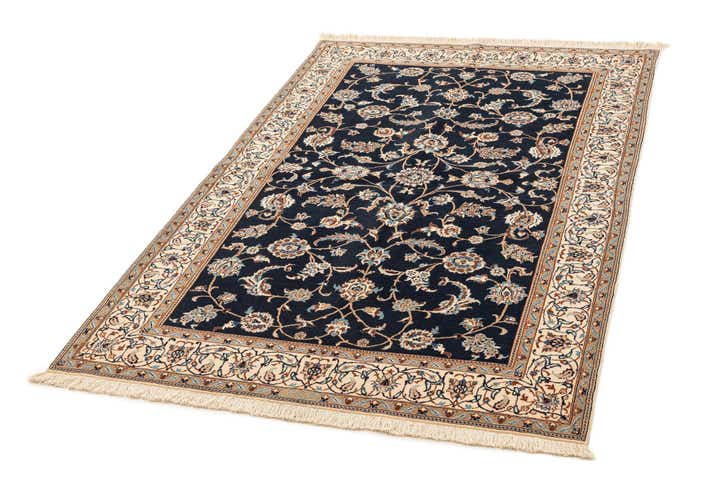 4' 4 x 6' 11 Hand Knotted Nain Rug