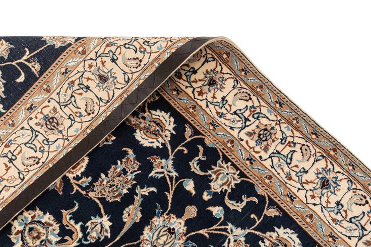 Detail image of 4' 4 x 6' 11 Hand Knotted Nain Rug