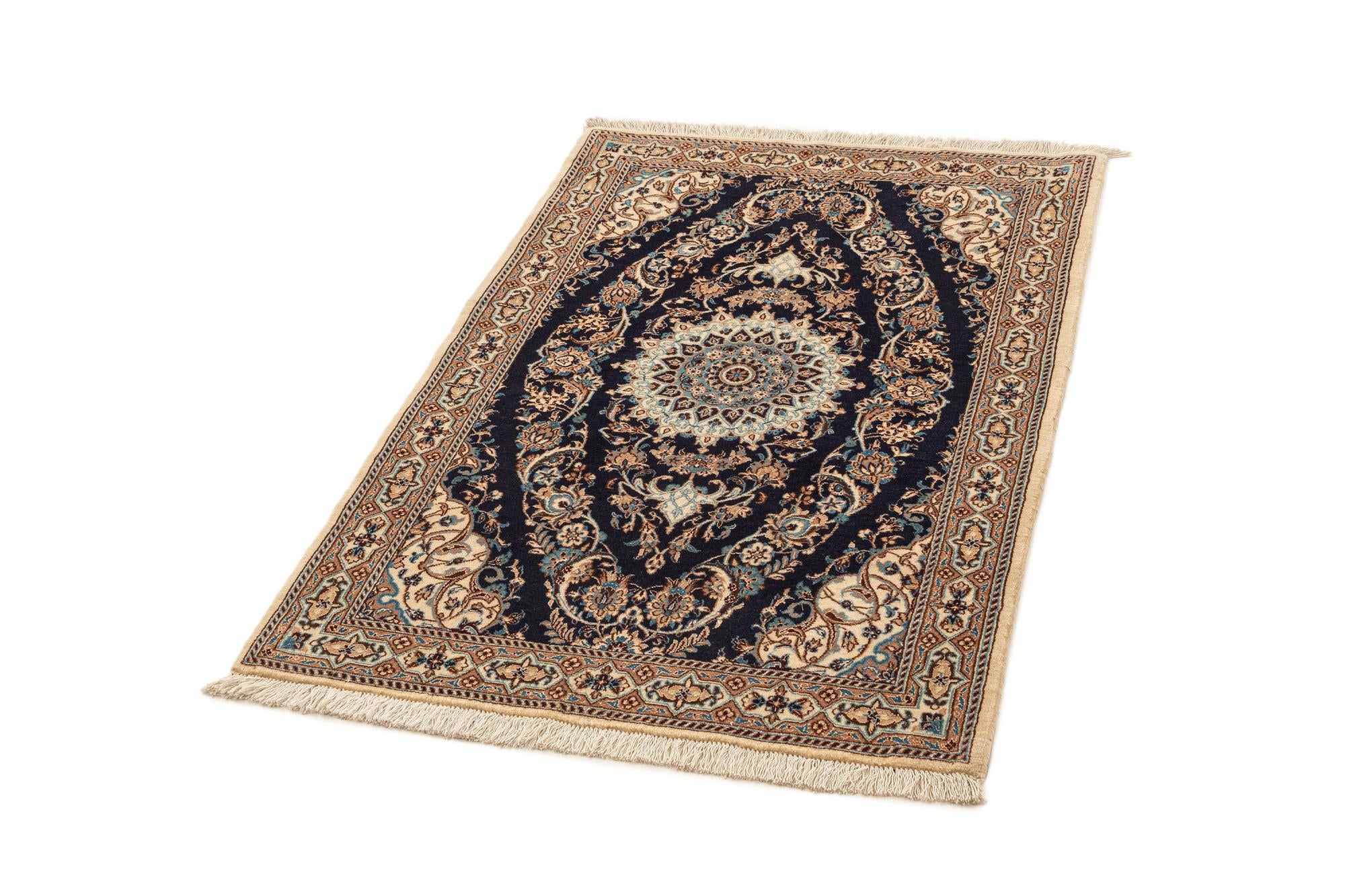2' 7 x 4' 2 Hand Knotted Nain Rug
