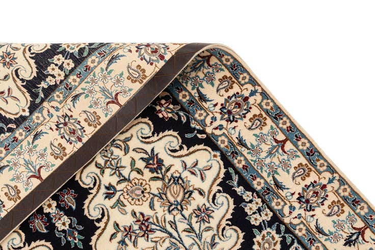 Detail image of 3' 5 x 4' 8 Hand Knotted Nain Rug