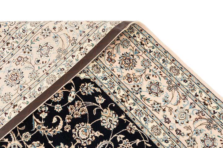 6' 11 x 10' 2 Hand Knotted Nain Rug