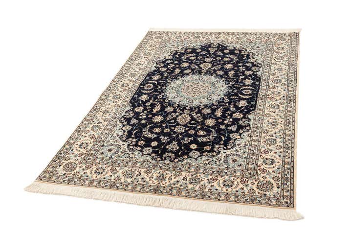 5' 1 x 7' 9 Hand Knotted Nain Rug