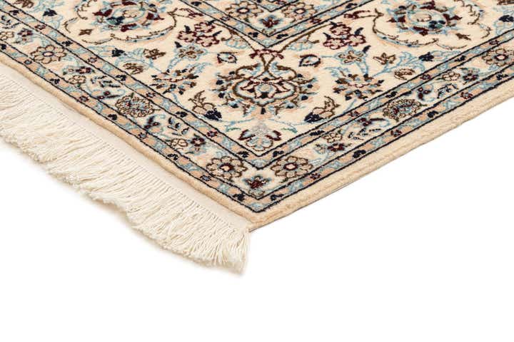 5' 1 x 7' 9 Hand Knotted Nain Rug