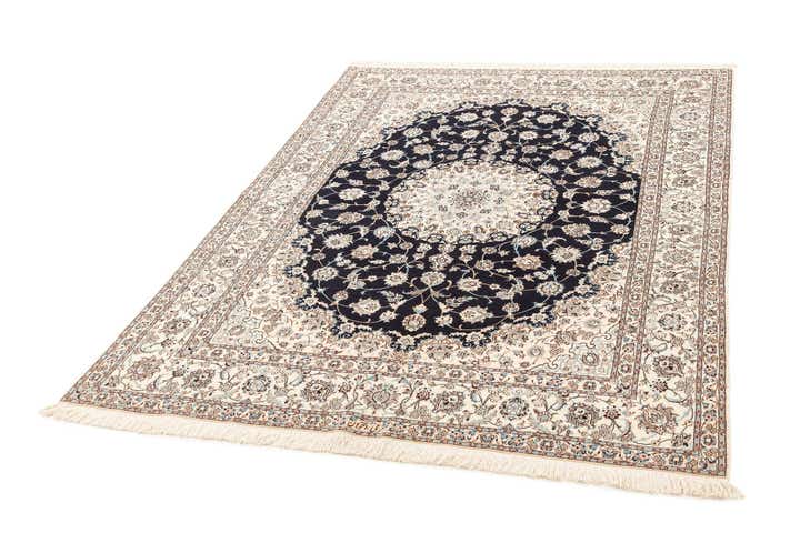 5' 8 x 8' 2 Hand Knotted Nain Rug
