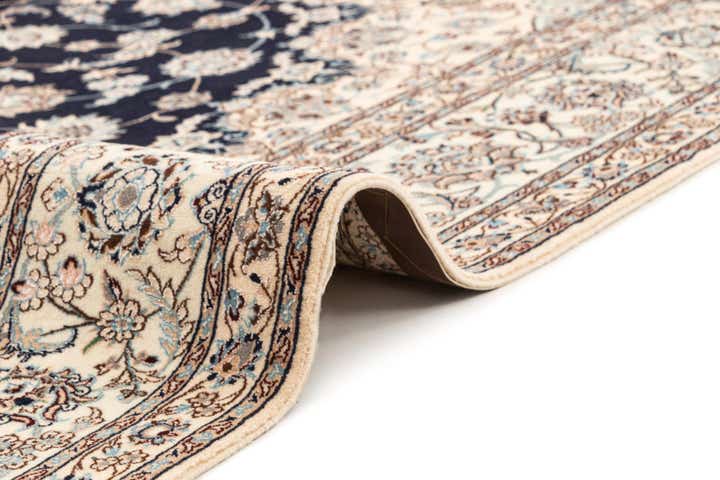 5' 8 x 8' 2 Hand Knotted Nain Rug