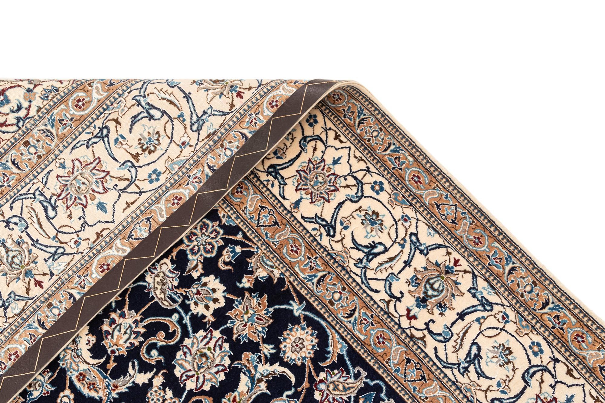 5' 6 x 8' 3 Hand Knotted Nain Rug